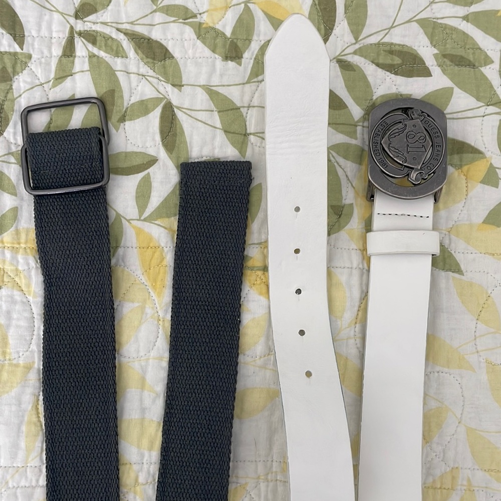 2 belts size 34 white and grey